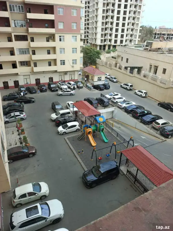 Satılır 3 otaqlı yeni tikili 76 m²