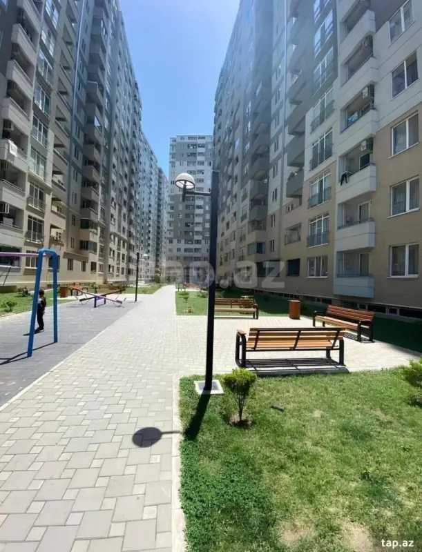 Satılır 2 otaqlı yeni tikili 55 m²