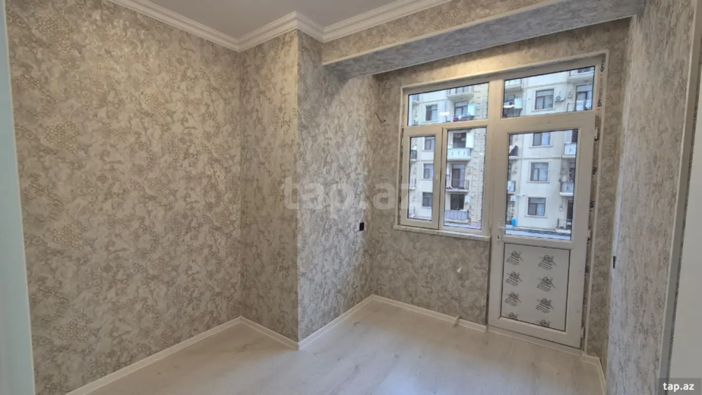 Satılır 2 otaqlı yeni tikili 31 m²