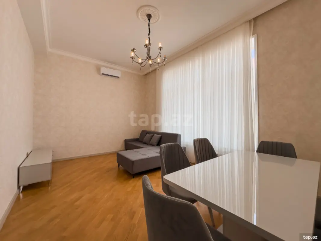 Kirayə verilir 2 otaqlı yeni tikili 80 m²