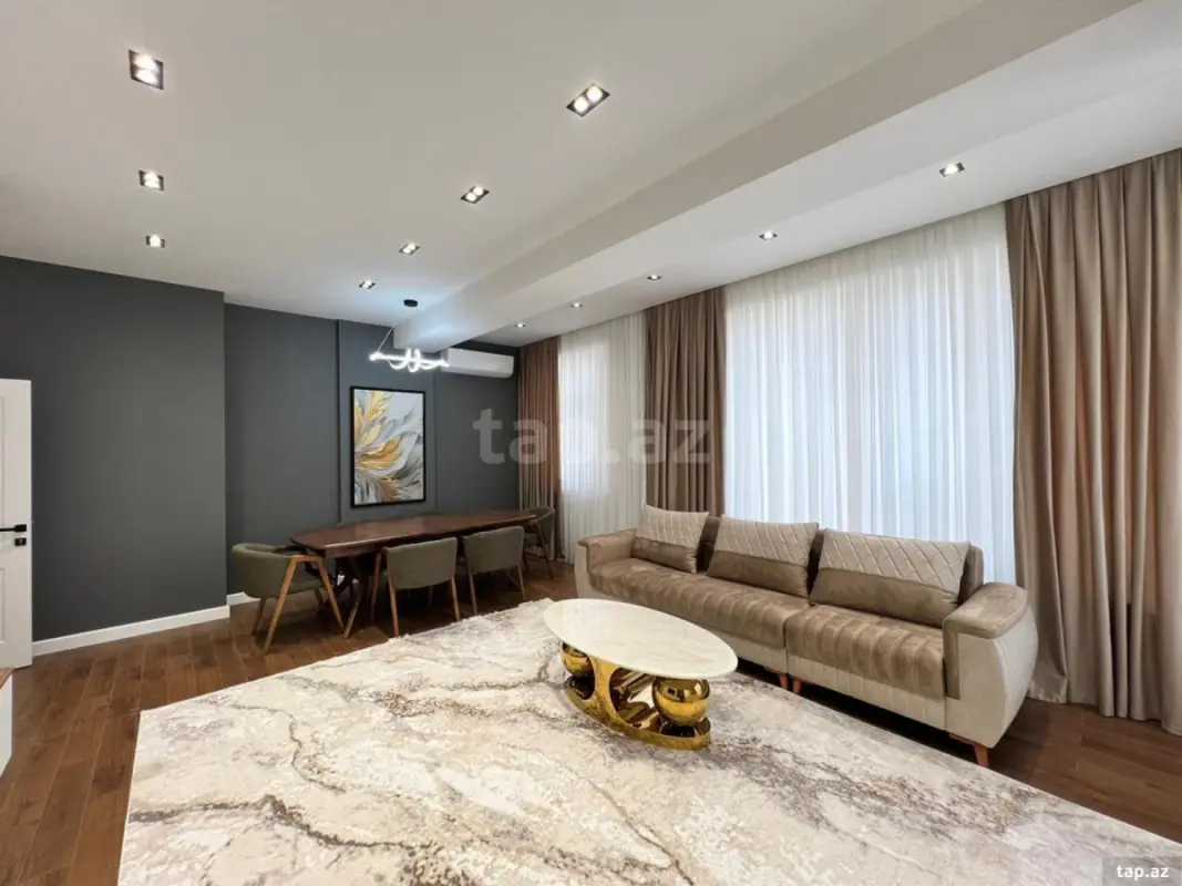 Satılır 4 otaqlı yeni tikili 175 m²