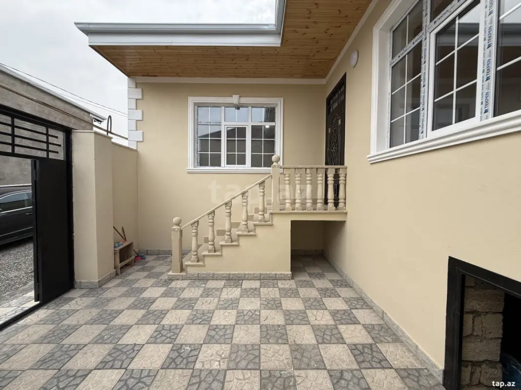 Satılır 3 otaqlı həyət evi 130 m²