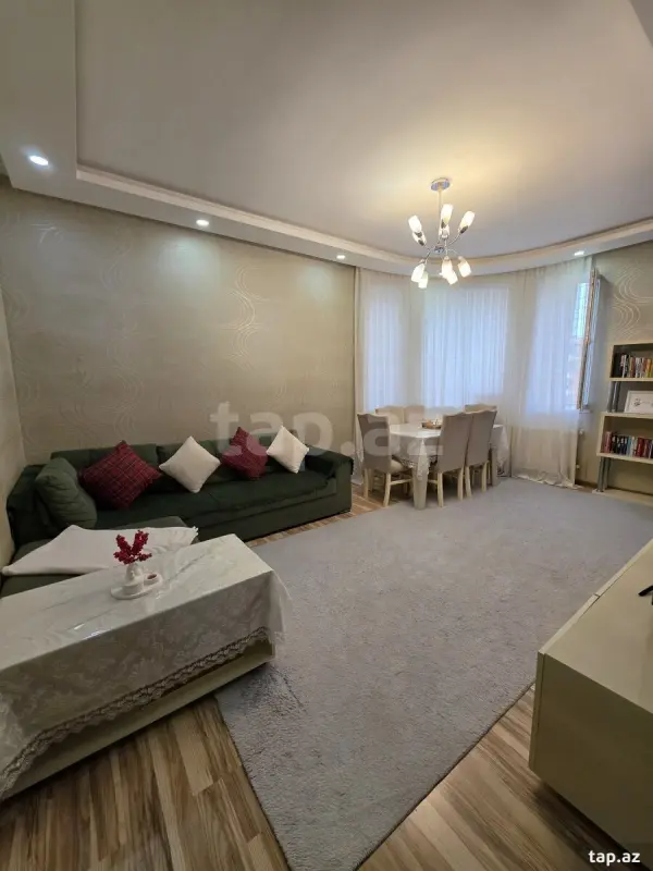Satılır 2 otaqlı yeni tikili 60 m²