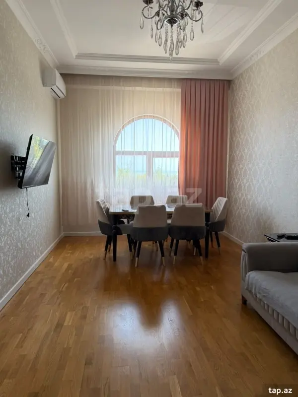 Kirayə verilir 3 otaqlı yeni tikili 80 m²