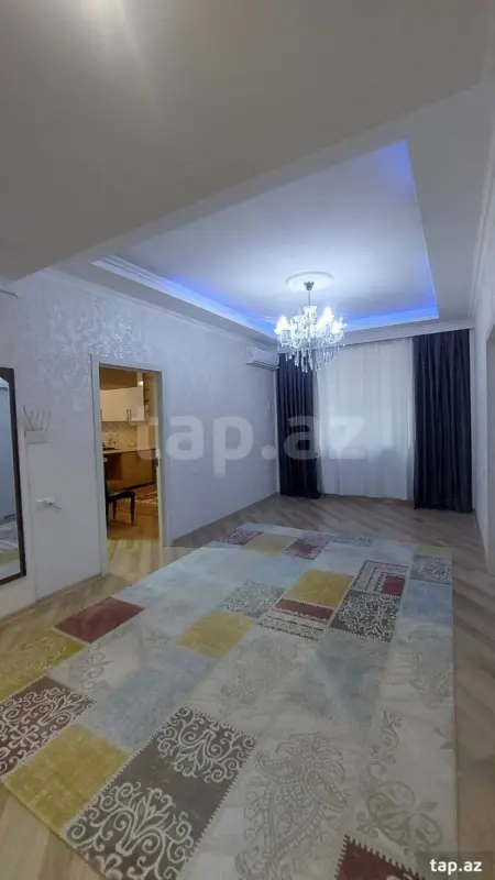 Satılır 3 otaqlı yeni tikili 82 m²