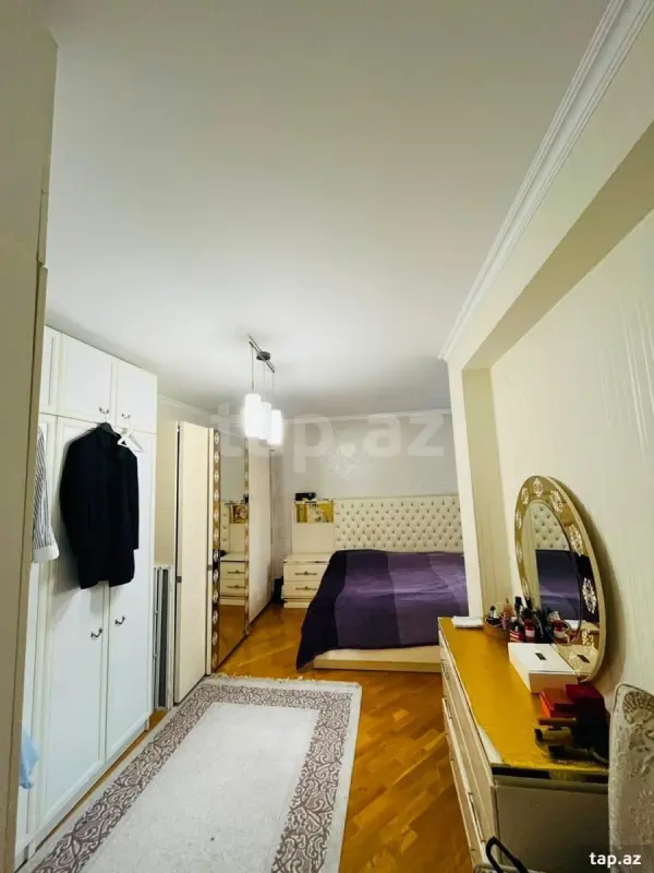 Satılır 3 otaqlı yeni tikili 120 m²
