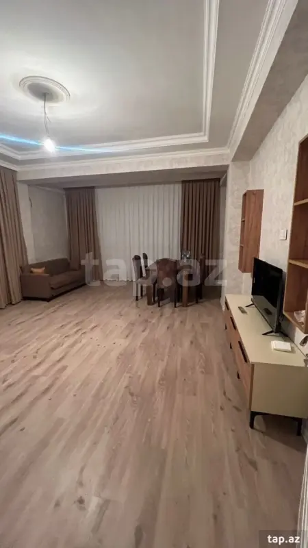 Kirayə verilir 2 otaqlı yeni tikili 90 m²