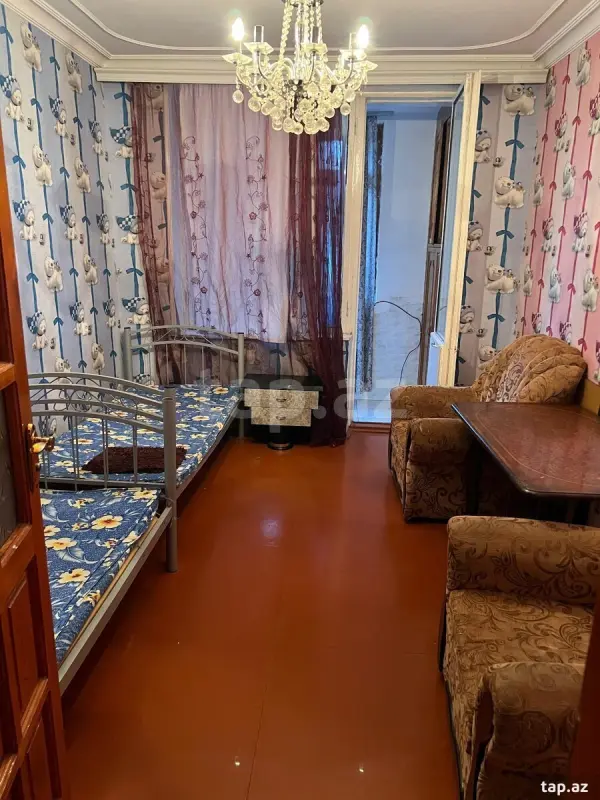 Kirayə verilir 4 otaqlı mənzil 80 m²