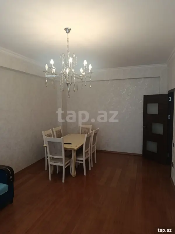 Kirayə verilir 2 otaqlı yeni tikili 70 m²