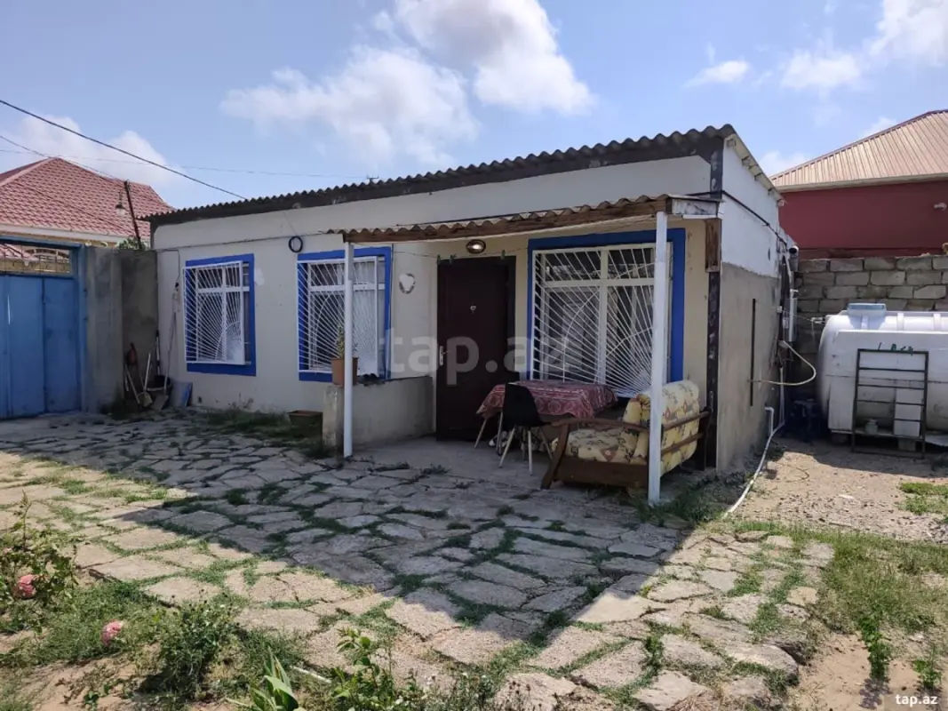 Satılır 2 otaqlı həyət evi 50 m²