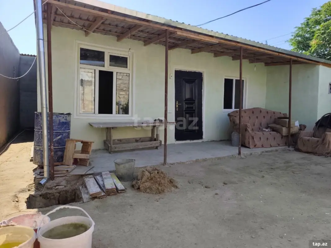 Satılır 2 otaqlı həyət evi 60 m²