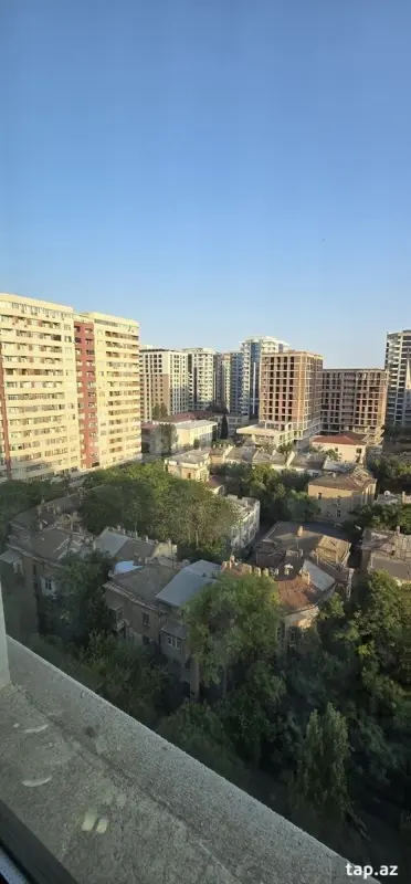 Kirayə verilir 2 otaqlı yeni tikili 90 m²