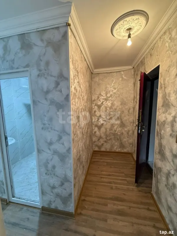 Satılır 1 otaqlı mənzil 32 m²