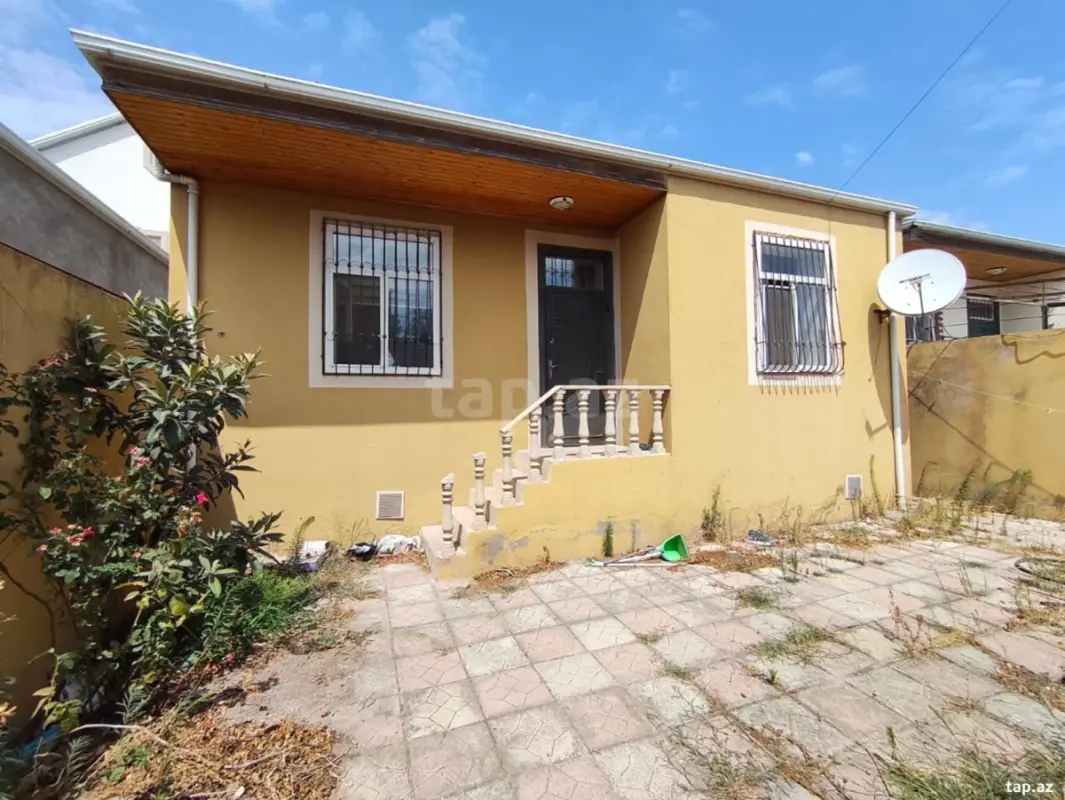 Satılır 3 otaqlı həyət evi 80 m²