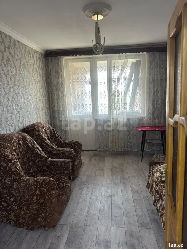Kirayə verilir 4 otaqlı mənzil 110 m²