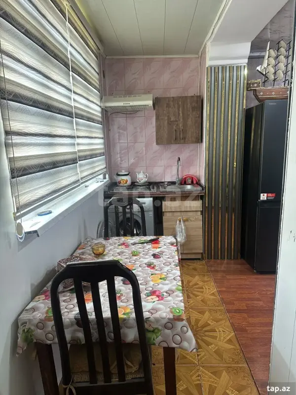 Kirayə verilir 4 otaqlı mənzil 110 m²