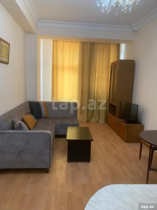 Kirayə verilir 2 otaqlı yeni tikili 50 m²
