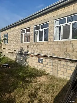 Satılır 5 otaqlı həyət evi 200 m² — Quba 5 otaq 200.00 m²