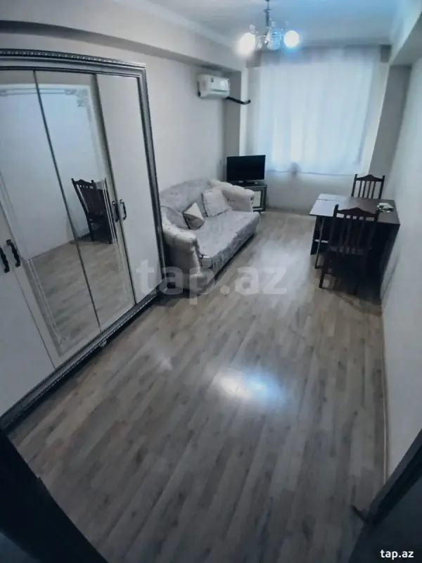 Kirayə verilir 2 otaqlı yeni tikili 50 m²