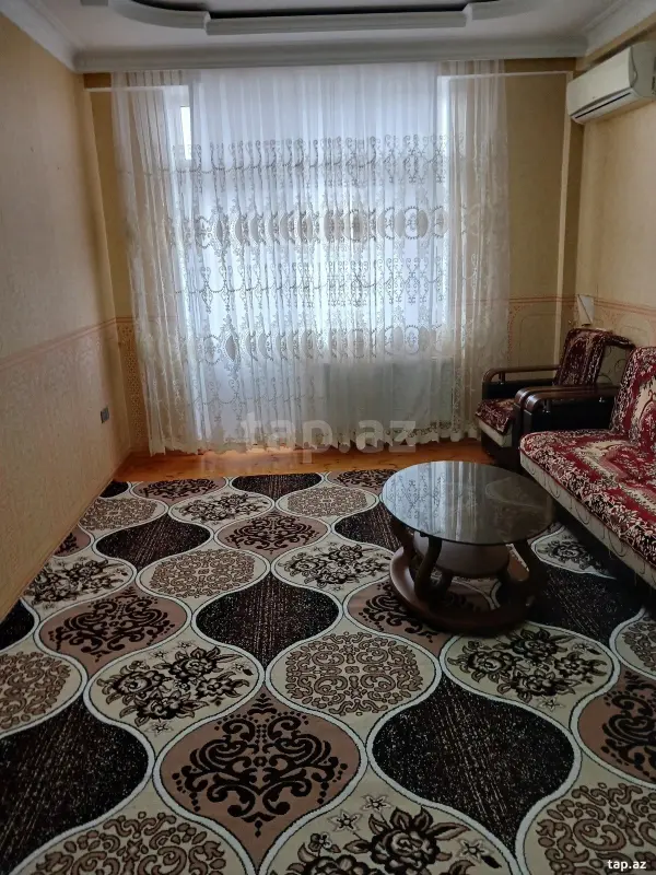 Kirayə verilir 3 otaqlı yeni tikili 105 m²