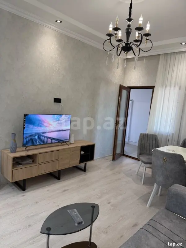 Kirayə verilir 2 otaqlı yeni tikili 55 m²