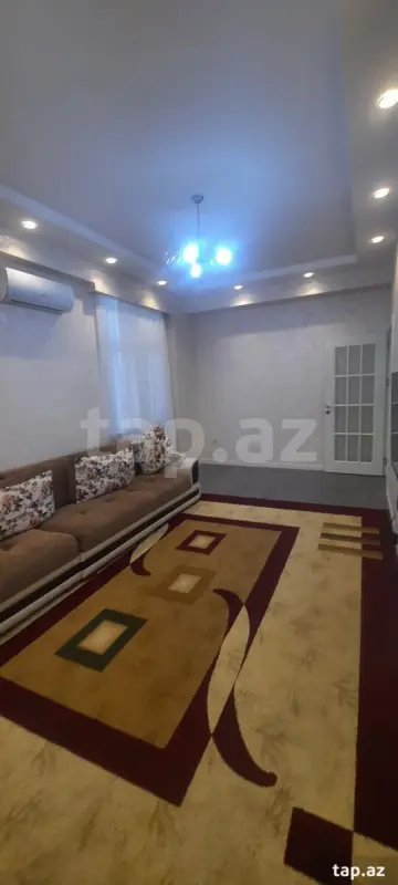 Kirayə verilir 2 otaqlı yeni tikili 72 m²