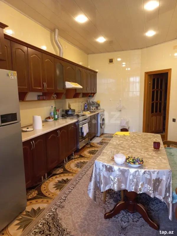 Satılır 3 otaqlı yeni tikili 115 m²