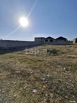 Satılır torpaq sahəsi — Şəki