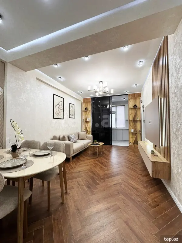 Satılır 3 otaqlı yeni tikili 65 m²