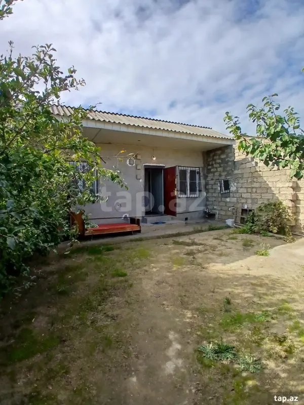 Satılır 1 otaqlı həyət evi 50 m²