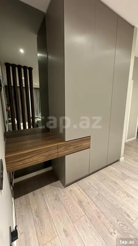 Satılır 2 otaqlı yeni tikili 102 m²