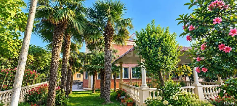 Satılır 8 otaqlı həyət evi 630 m² — Bakı, Əhmədli 8 otaq 630.00 m²