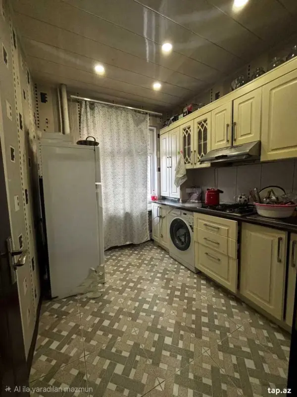 Satılır 2 otaqlı mənzil 44 m²