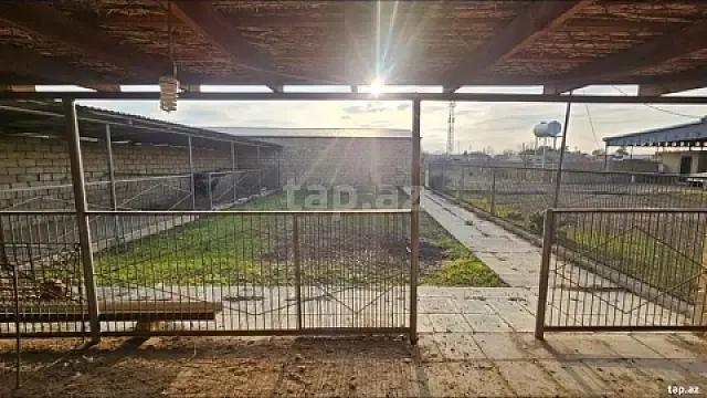 Satılır 2 otaqlı həyət evi 70 m² — Şirvan 2 otaq 70.00 m²