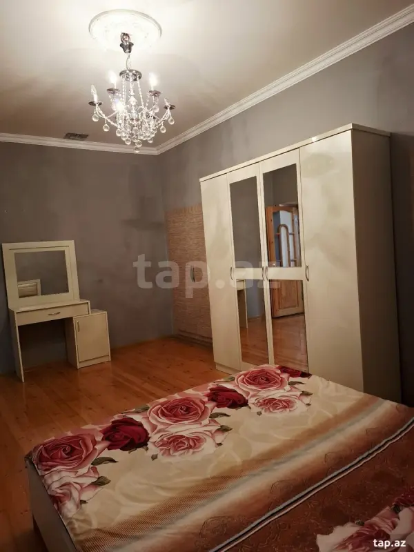 Satılır 2 otaqlı həyət evi 60 m²