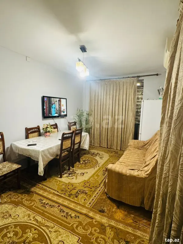 Satılır 1 otaqlı mənzil 42 m²
