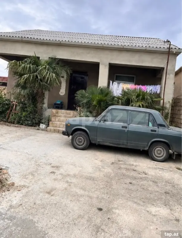 Satılır 3 otaqlı həyət evi 90 m²