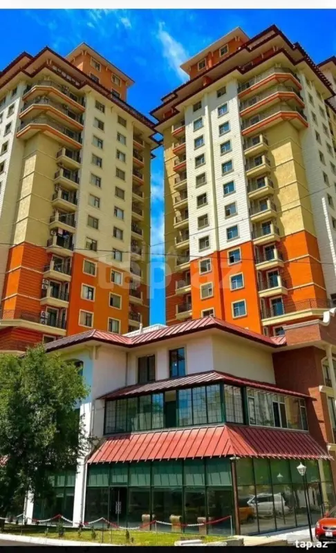 Kirayə verilir 3 otaqlı yeni tikili 101 m²