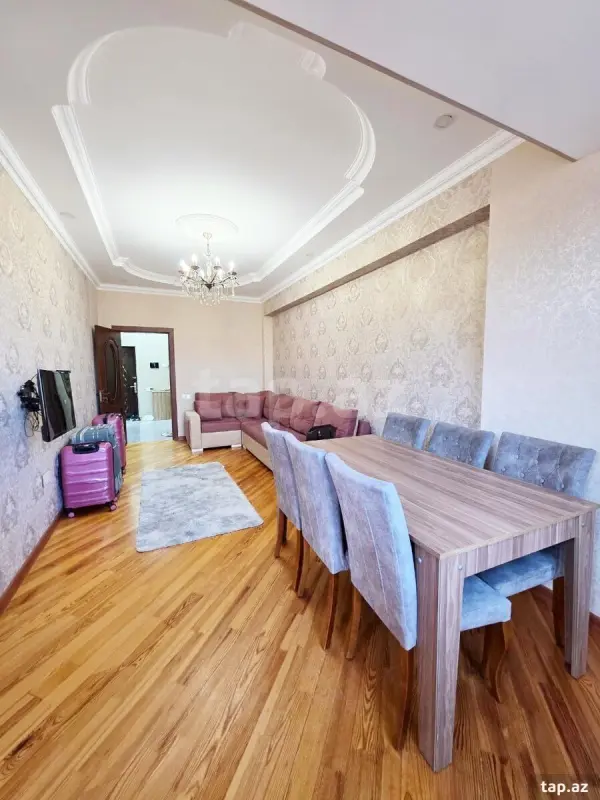 Kirayə verilir 2 otaqlı yeni tikili 60 m²