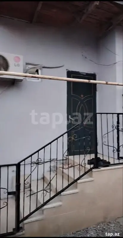 Satılır 2 otaqlı həyət evi 55 m²