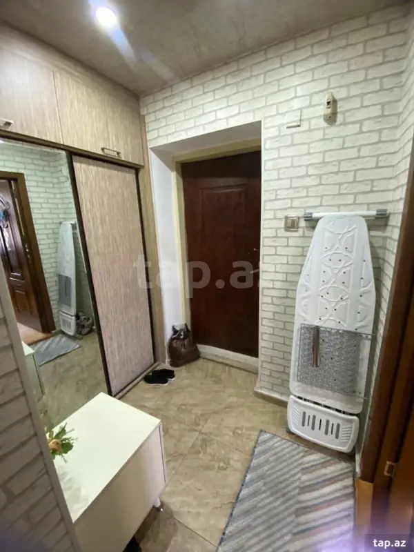 Satılır 2 otaqlı mənzil 45 m²