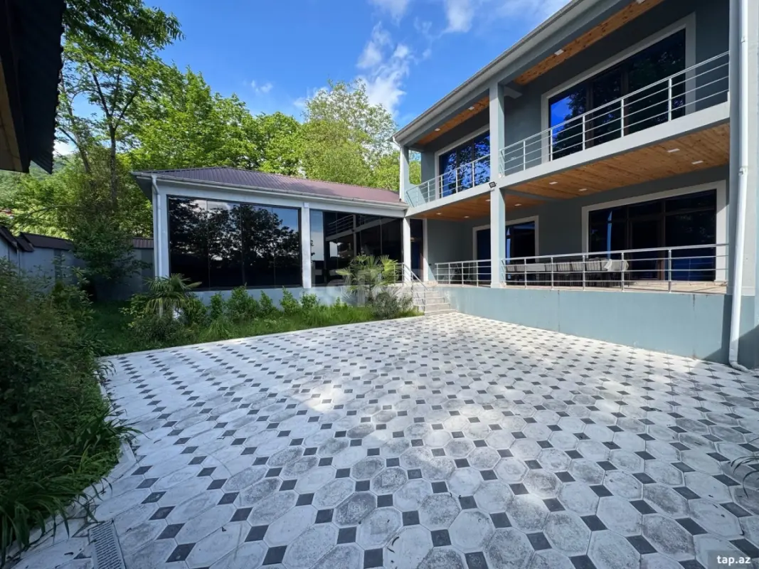 Kirayə verilir 5 otaqlı həyət evi 200 m²