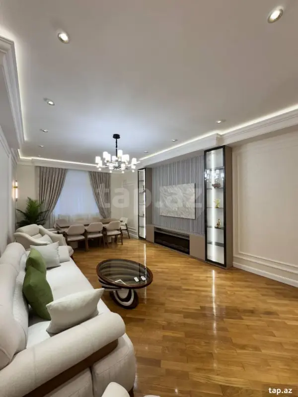 Satılır 4 otaqlı yeni tikili 172 m²
