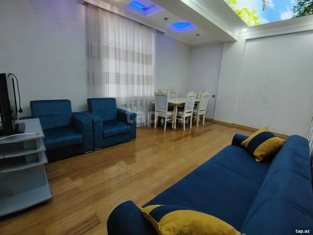 Kirayə verilir 3 otaqlı yeni tikili 110 m²