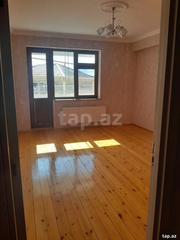 Kirayə verilir 2 otaqlı yeni tikili 75 m²
