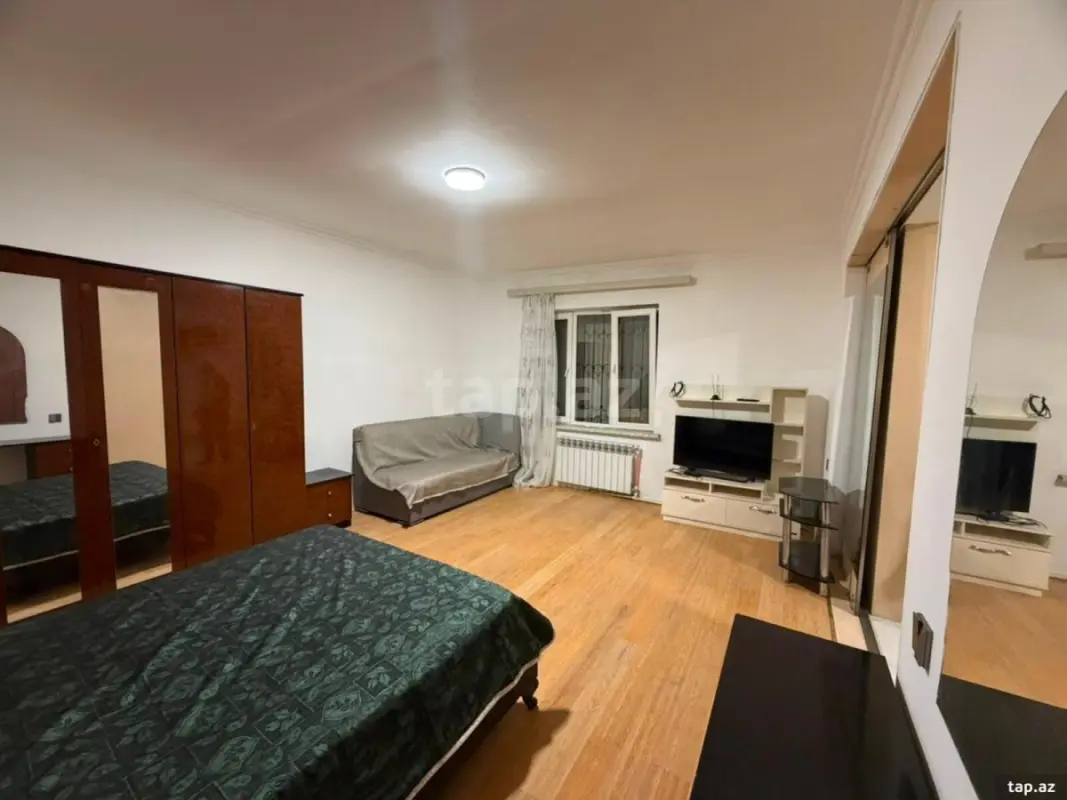 Kirayə verilir 2 otaqlı mənzil 70 m²