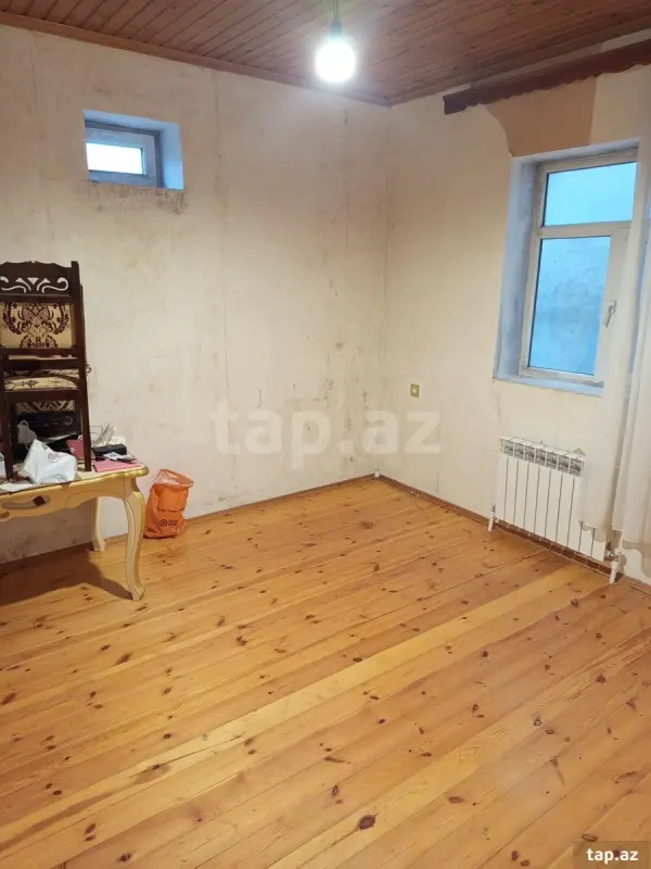 Satılır 3 otaqlı həyət evi 130 m²