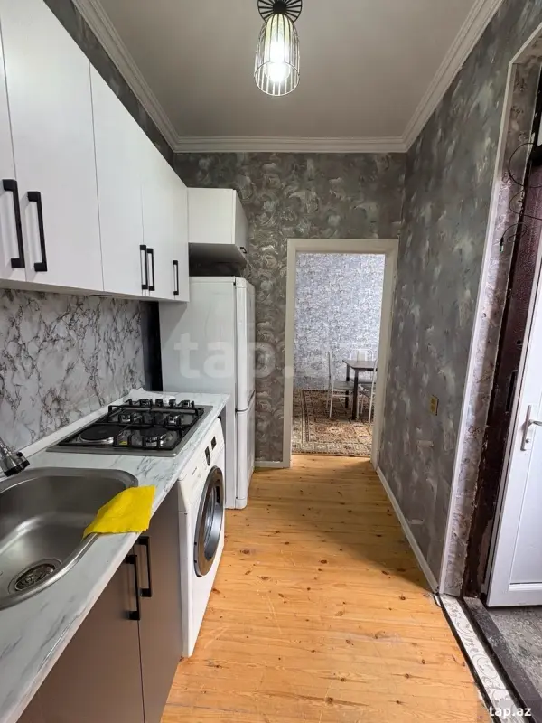 Kirayə verilir 2 otaqlı həyət evi 65 m²