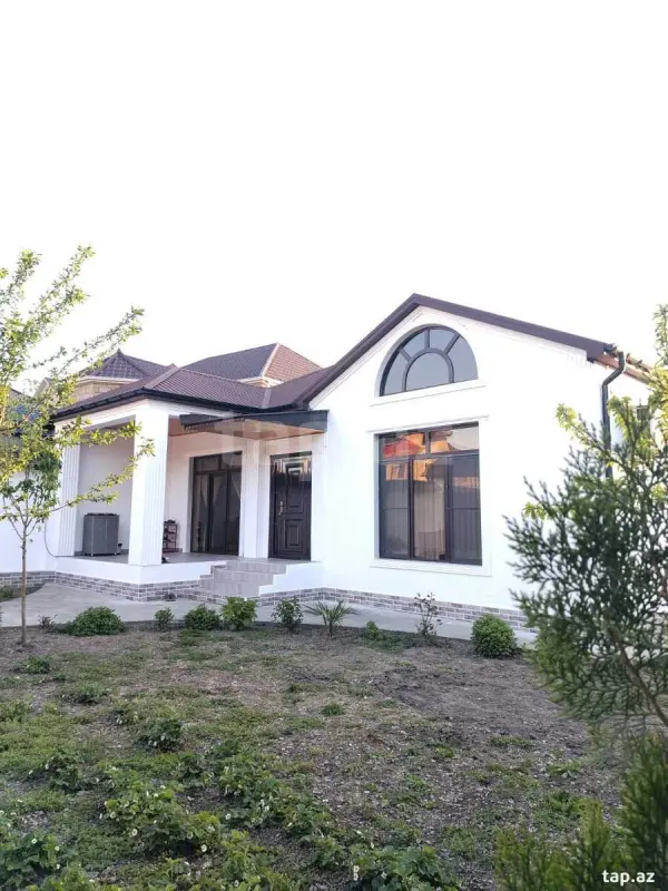 Satılır 4 otaqlı həyət evi 130 m²