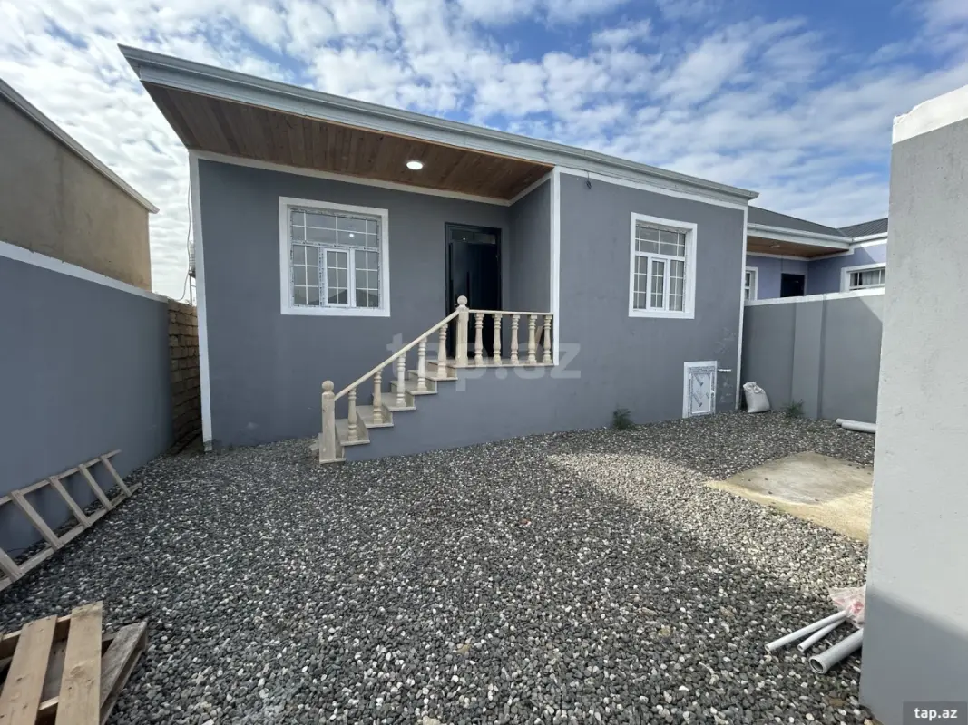 Satılır 3 otaqlı həyət evi 70 m²